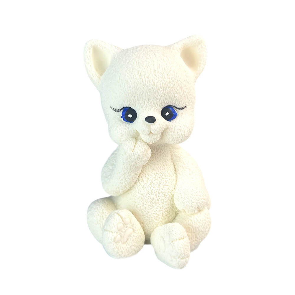 КОШЕНЯТКО БІЛЕ